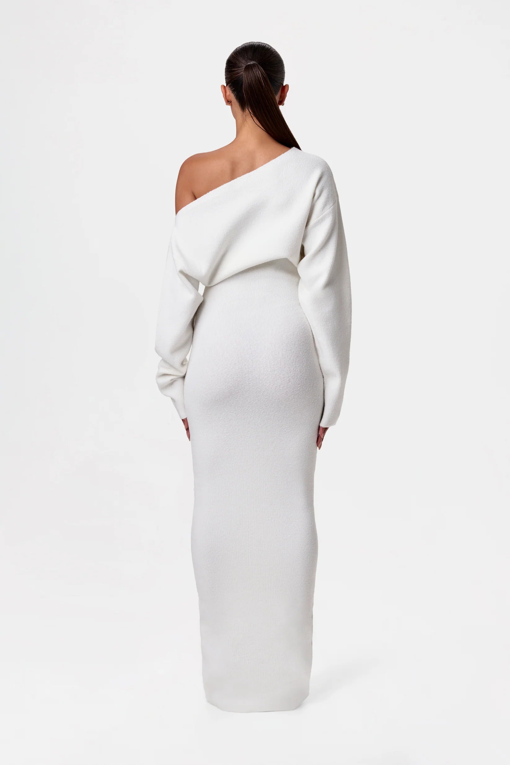 Odette | White Off-Shoulder Ribbed Knit Maxi Dress